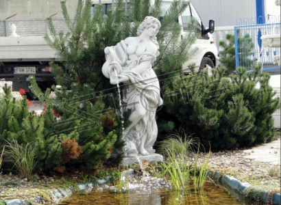 Garden figure 